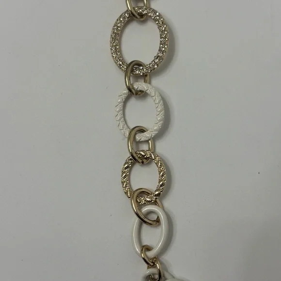 Gold and White Chain Statement Necklace - Picture 7 of 7